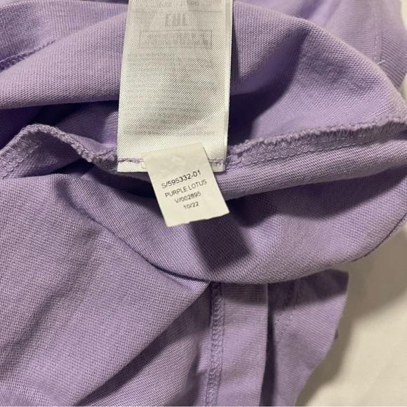 Gap X Disney Girls Size 5 Years Purple Iridescent , Short Sleeve Tee  Mickey - Picture 8 of 8